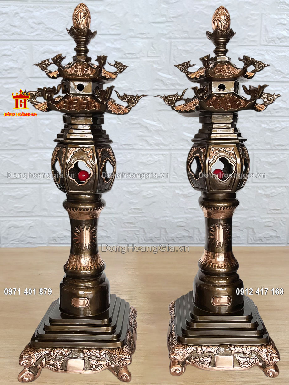 Đèn thờ bằng đồng đỏ cạo phớt nỉ được chế tác hoàn toàn thủ công truyền thống